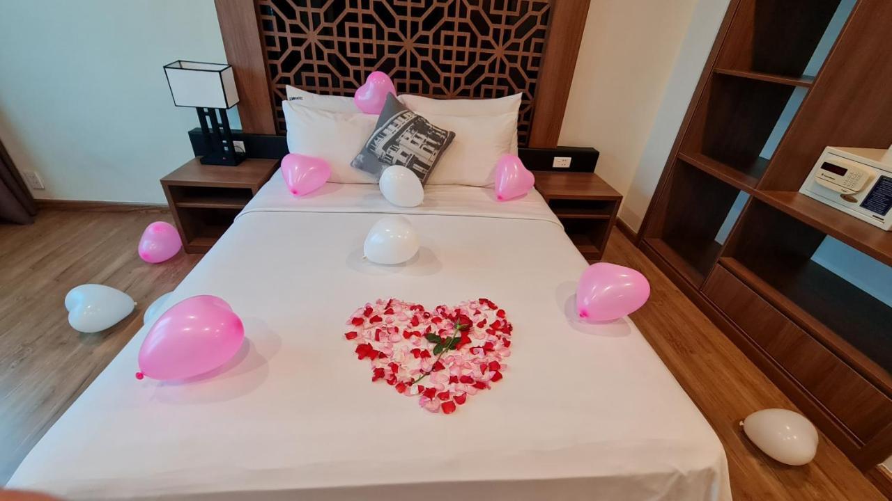 Gemini Saigon Luxury Hotel โฮจิมินห์ซิตี้ ภายนอก รูปภาพ