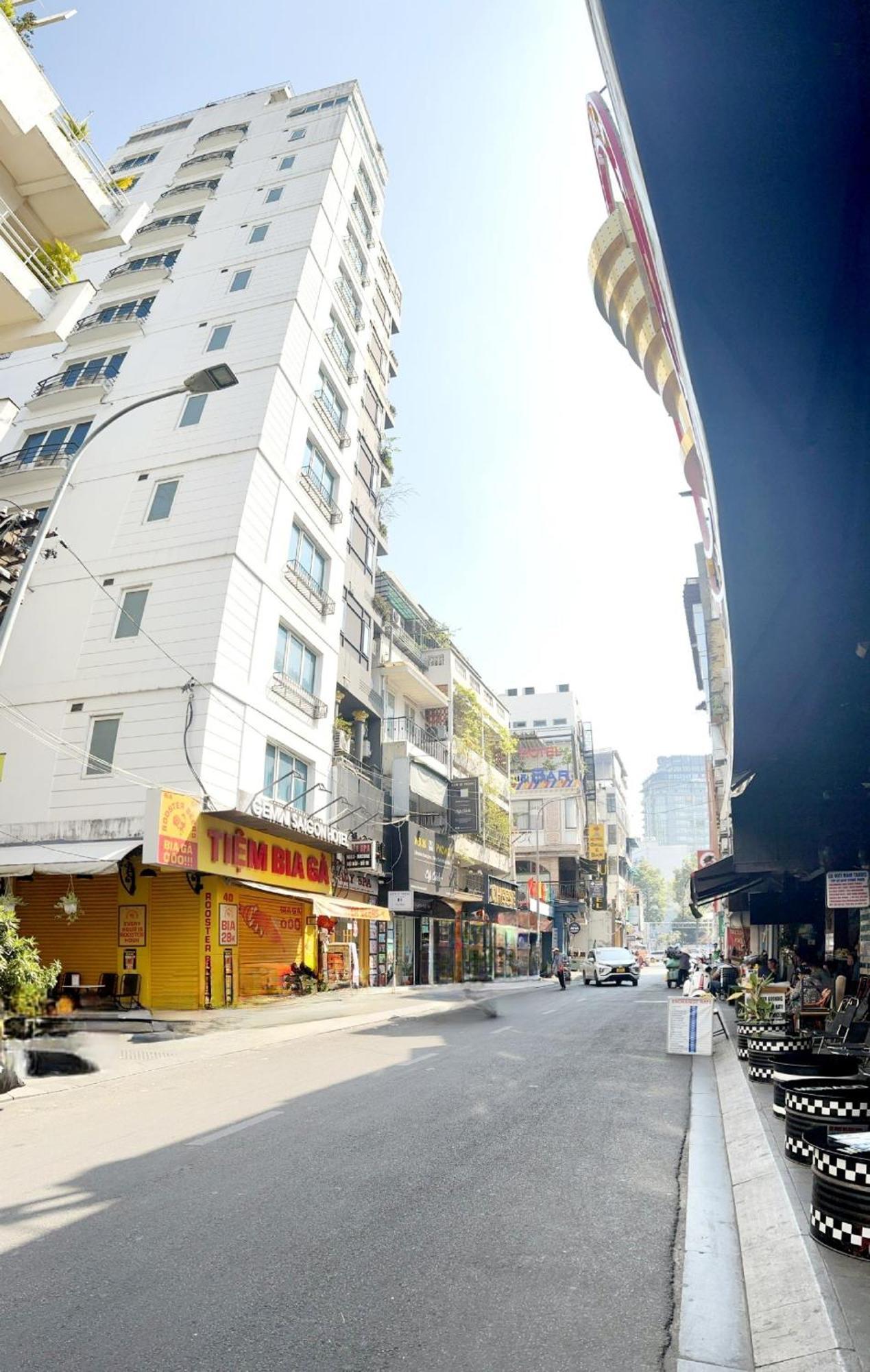 Gemini Saigon Luxury Hotel โฮจิมินห์ซิตี้ ภายนอก รูปภาพ