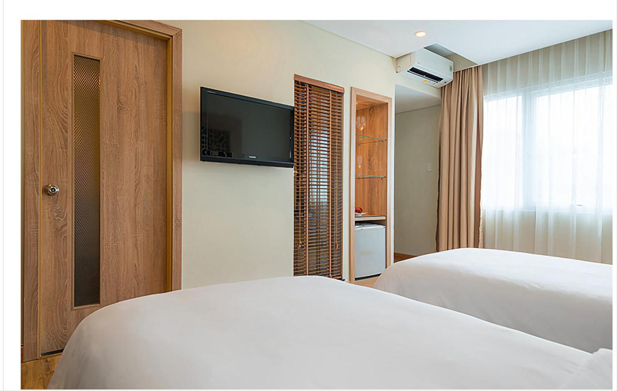 Gemini Saigon Luxury Hotel โฮจิมินห์ซิตี้ ภายนอก รูปภาพ